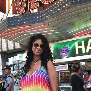 Meet your Posher, Irani